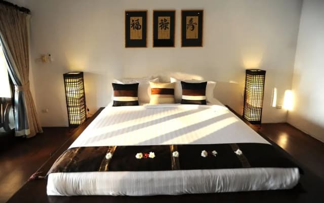 All Inclusive 4 Bedroom Beach Front - photo 3