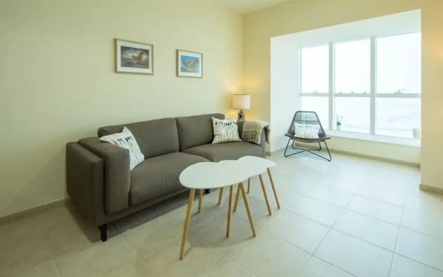 Light & Contemporary 1BR in Marina - Sea Views! - photo 5