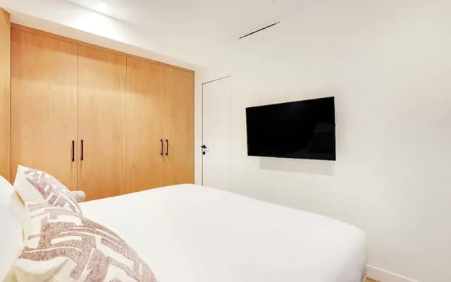 Beautiful Apartment in Le Marais - photo 3