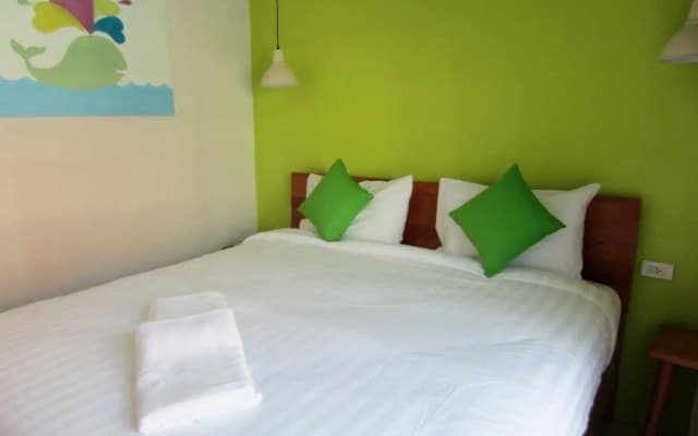 Tiya House Rooms & Cafe - photo 4