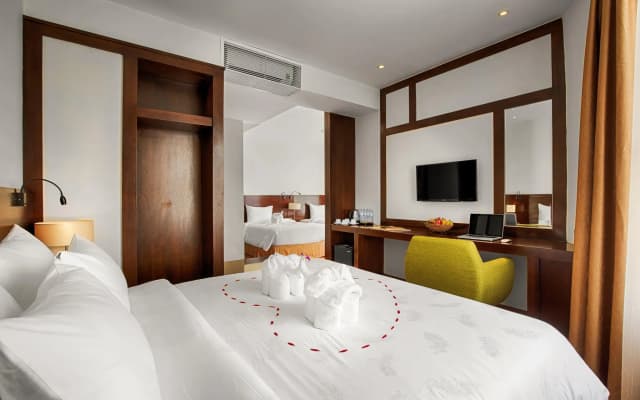 Sofia Suite Hotel & Spa Da Nang - Free 01 Draught Beer and 20-minute Spa per Room - photo 5