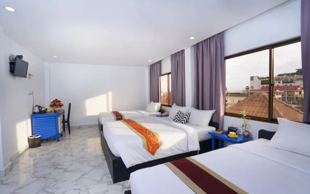 The Rabbit Hole Hotel & Spa - photo 3