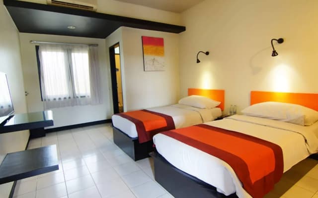 The Yani Hotel Bali - photo 3
