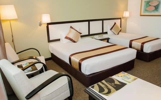 Summit Hotel Subang USJ - photo 5