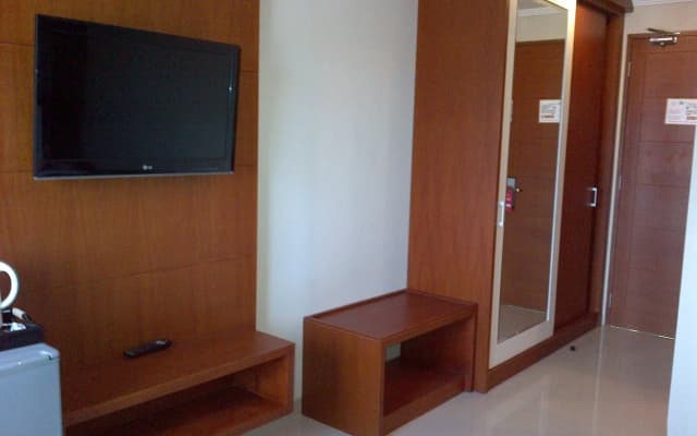 Svarna Hotel Sanur - photo 4