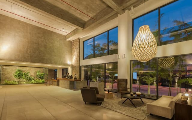 Jinhold Hotel & Serviced Apartment - photo 2