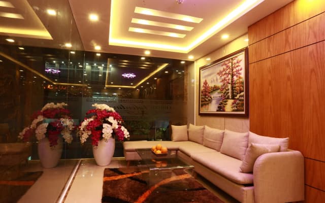 Valentine Hotel - photo 2