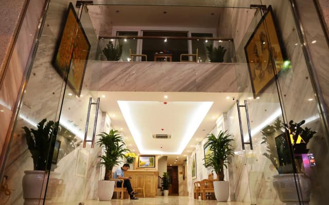 Blue Hanoi Hotel - photo 2