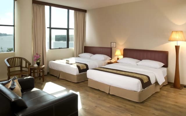 Muarar 99 Hotel - photo 4