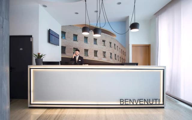 Mercure Rome Piazza Bologna - photo 2