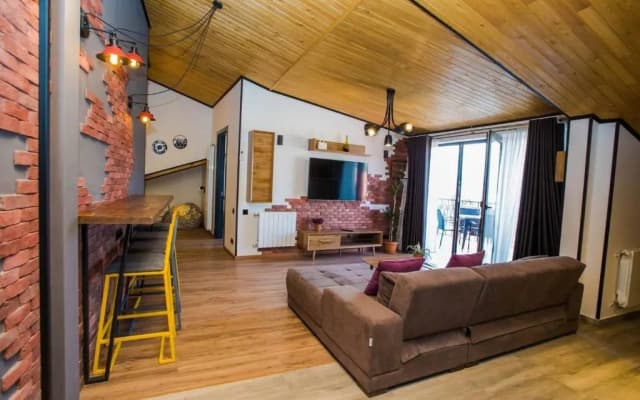 2BR Apt w terrace & stunning views - photo 5