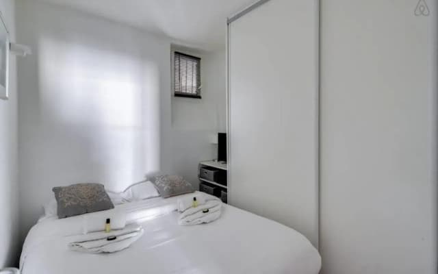 Into Paris - Appartement Coeur Du Marais - photo 2