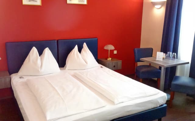 Hotel Pension Excellence - photo 4