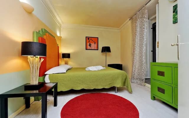 Spanish Steps Charming Apartment - photo 5