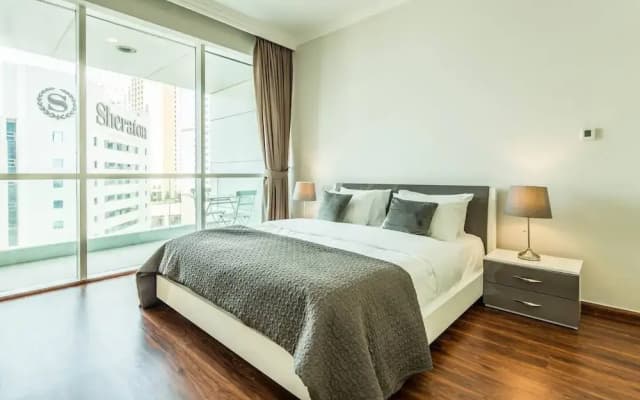 Upscale 1BR - Sea Views - Direct Beach Access! - photo 3