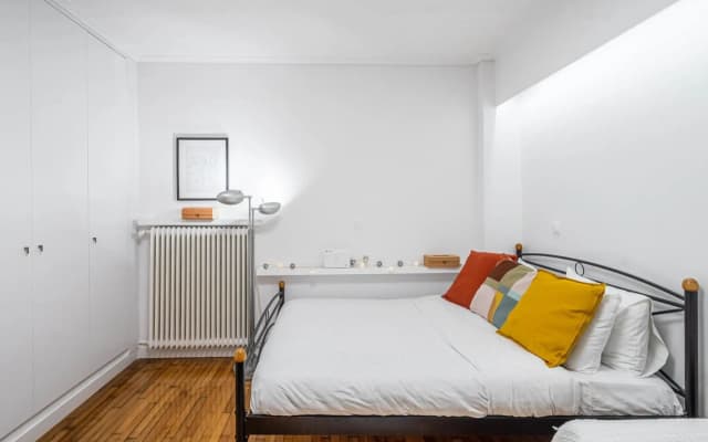Lovely studio in Likavitos Hill - photo 4
