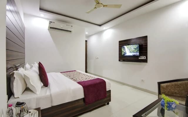 Hotel Devrana - photo 4