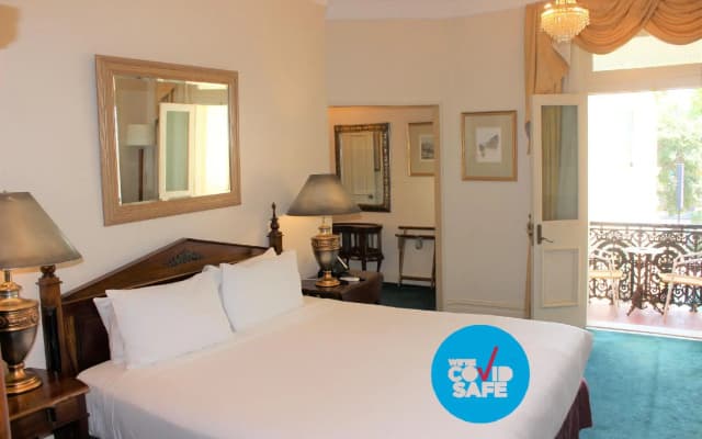 Manor Boutique Hotel - photo 4