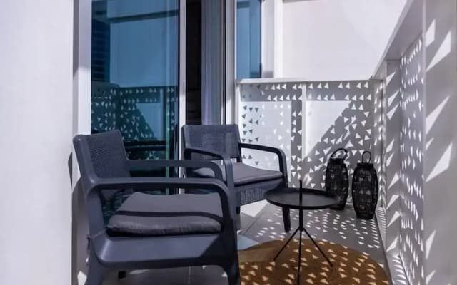 Luxurious 1BR Oasis Panoramic Views - photo 5