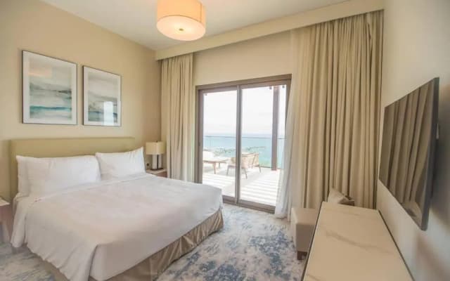 Luxurious 5 Bedroom Apartment - Full Ocean view - photo 3