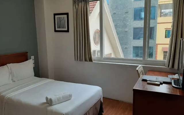 V Studio Hotel Apartment 3 - photo 4