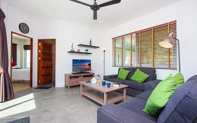 Interstellar Beachfront Villa A - photo 2