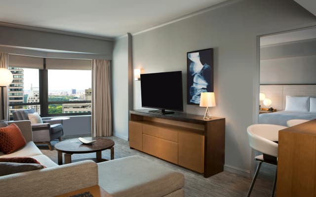 New York Hilton Midtown - photo 4