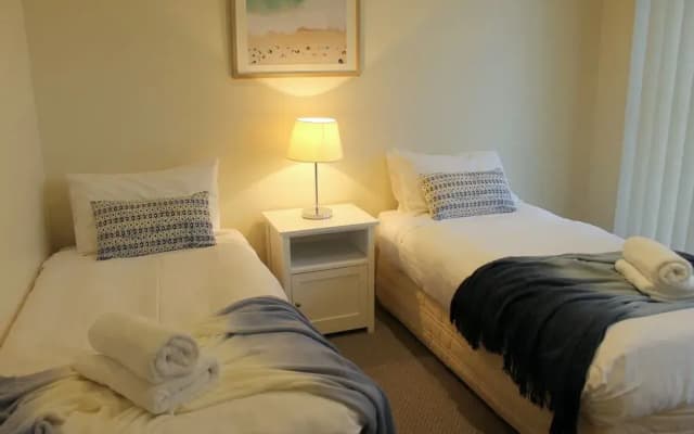 Balcombe Apartments - photo 5