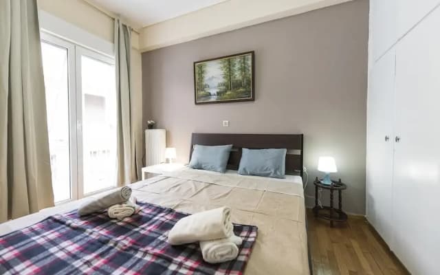 Cozy apartment in Exarcia district - photo 2