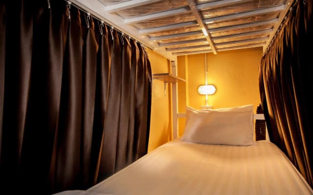 Thai Thai Hostel - photo 2