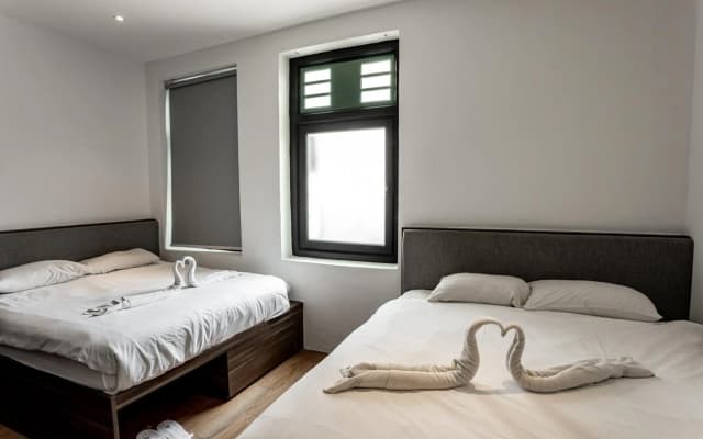 Eastern Hotel Georgetown - photo 3