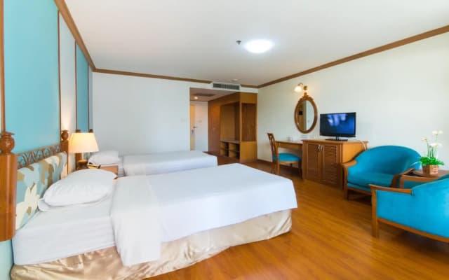 KU Home Hotel - photo 4