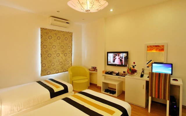 Splendid Star Suite Hotel - photo 2