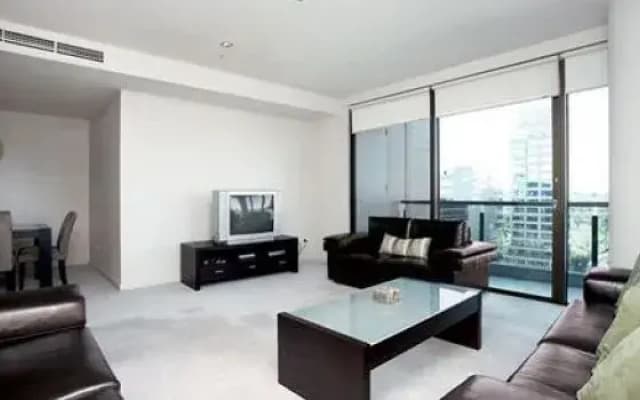 Astra Apartments - St Kilda Rd - photo 3