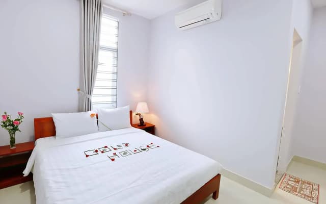 Gold House Hotel - photo 5