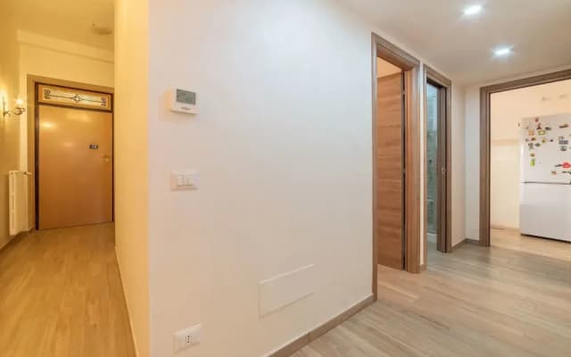 Center Apartment - photo 2