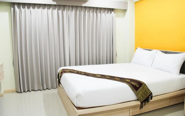 La Porte Bangkok Hotel - photo 5
