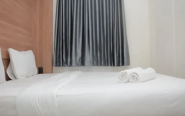 Cozy 2BR Apartment at Green Pramuka City near Mall - photo 4