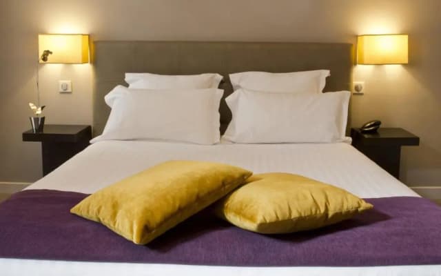 Hotel Frochot Montmartre - photo 3
