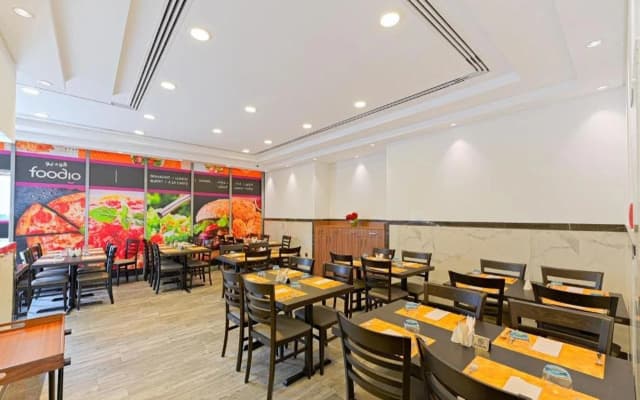 TIME Moonstone Hotel Apartments - photo 4