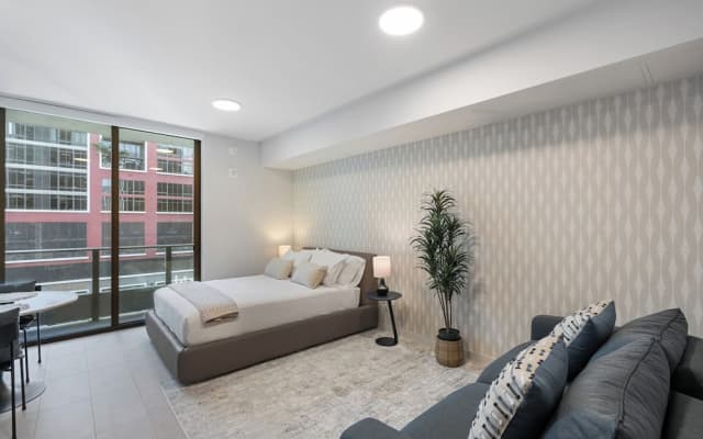 501 First - Steps from Bayside - photo 5