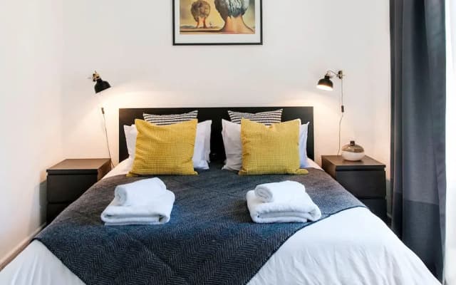 Prime Eixample Hideaway 6 Guests With Balcony by Myrentalhost - photo 3