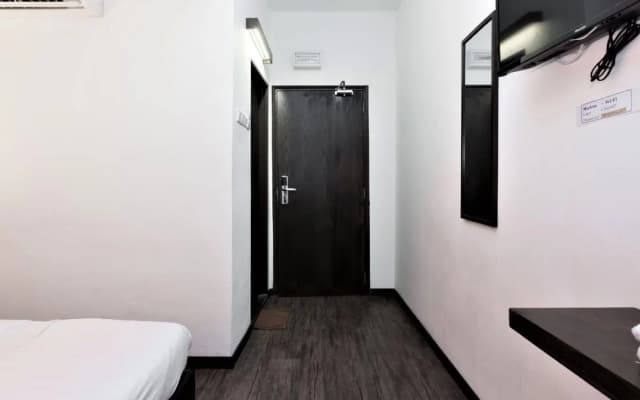 Madras Hotel - photo 4