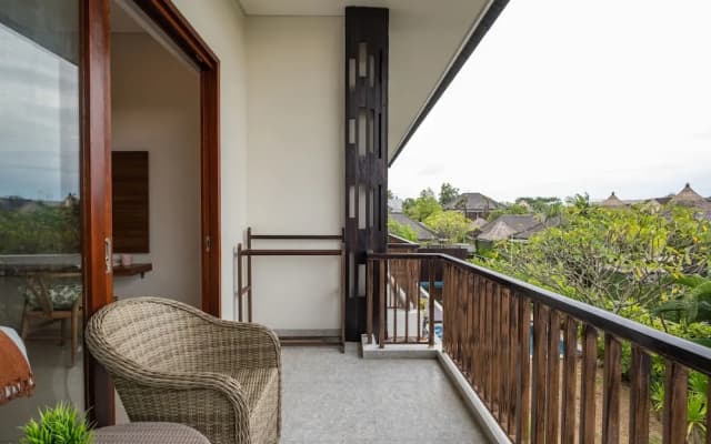 Cove Tevana - photo 3