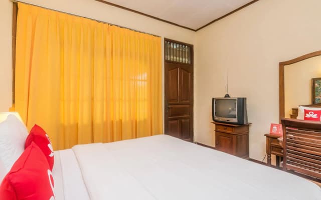 ZEN Rooms Sanur Danau Toba - photo 4