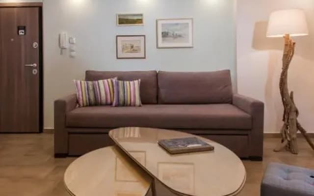 Apartment Next To Acropolis - photo 4
