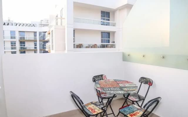 Studio Apartment in Azizi Farishta - photo 3