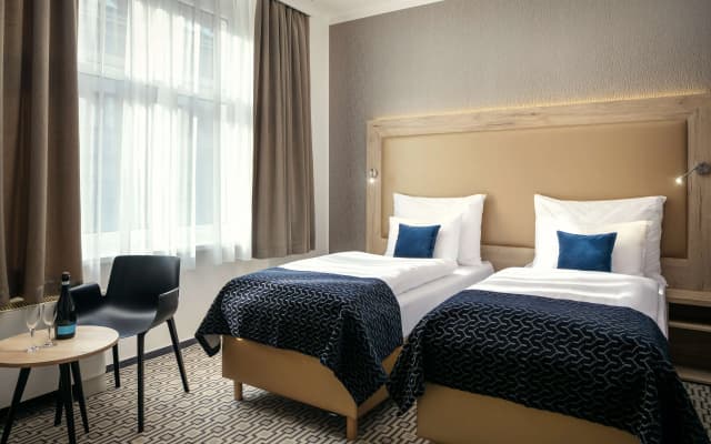 Hotel Astoria - photo 3