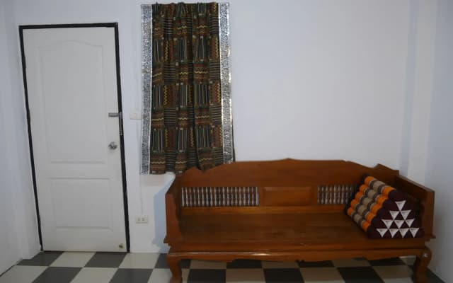 Ticha Apartment - photo 2
