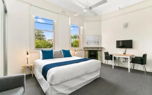 Excelsior Apartments - photo 3